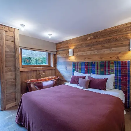Duplex Renove Au Coeur De Megeve, 3 Chambres, Cheminee, Terrasse, Equipements Modernes. - Fr-1-569-72 * Megeve